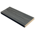 Populaire beau bon prix extrudé en plastique composite Decking